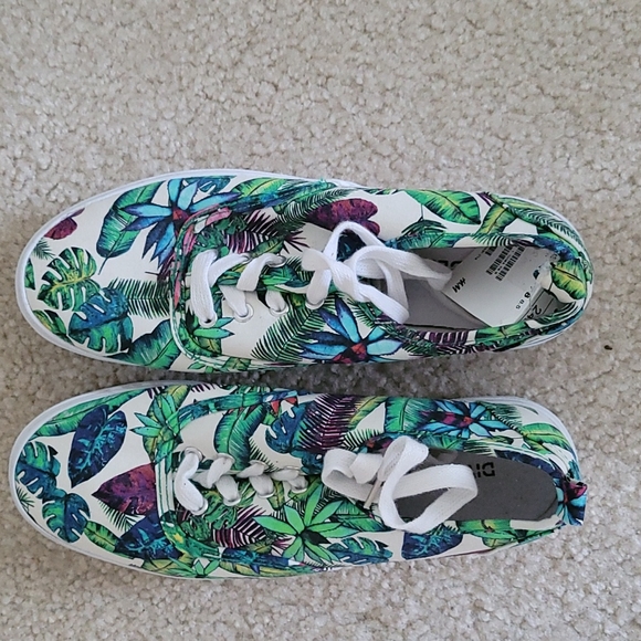 Multicolored tennis. Sneakers. New. SIZE 8 - Picture 1 of 6